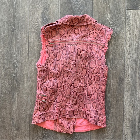 Guess oversized long vest - Picture 3 of 6